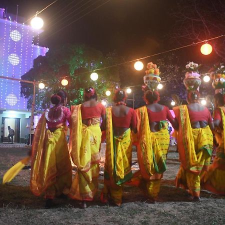 Jhargram Eshani Hotels And Guest House エクステリア 写真